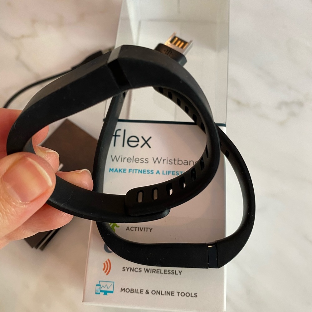 Fitbit Flex - image 2
